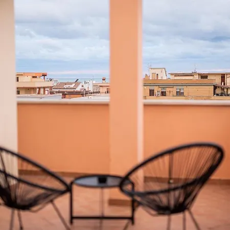 Centrale E Tranquillo - Vista Mare E Roma & Apt Apartment